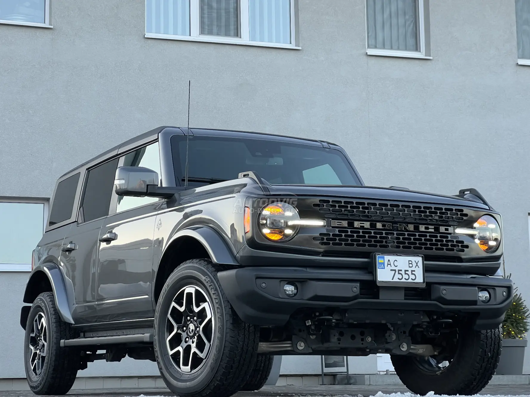 FORD BRONCO OUTER BANKS 4×4