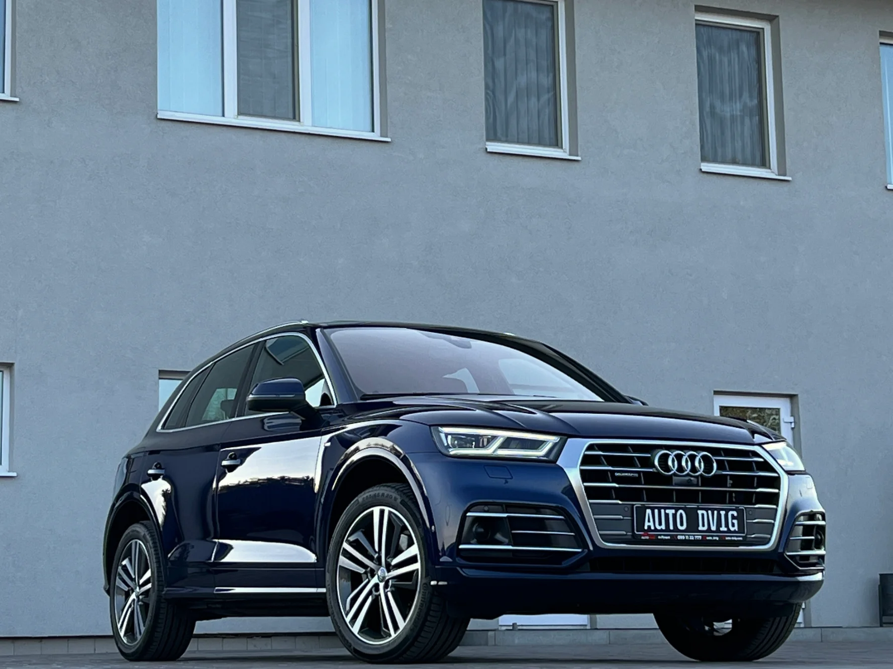 Audi Q5 S-Line Quattro 190 к.с / 140 кВт