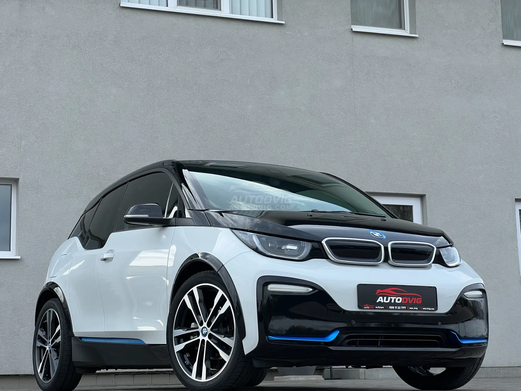 BMW i3s