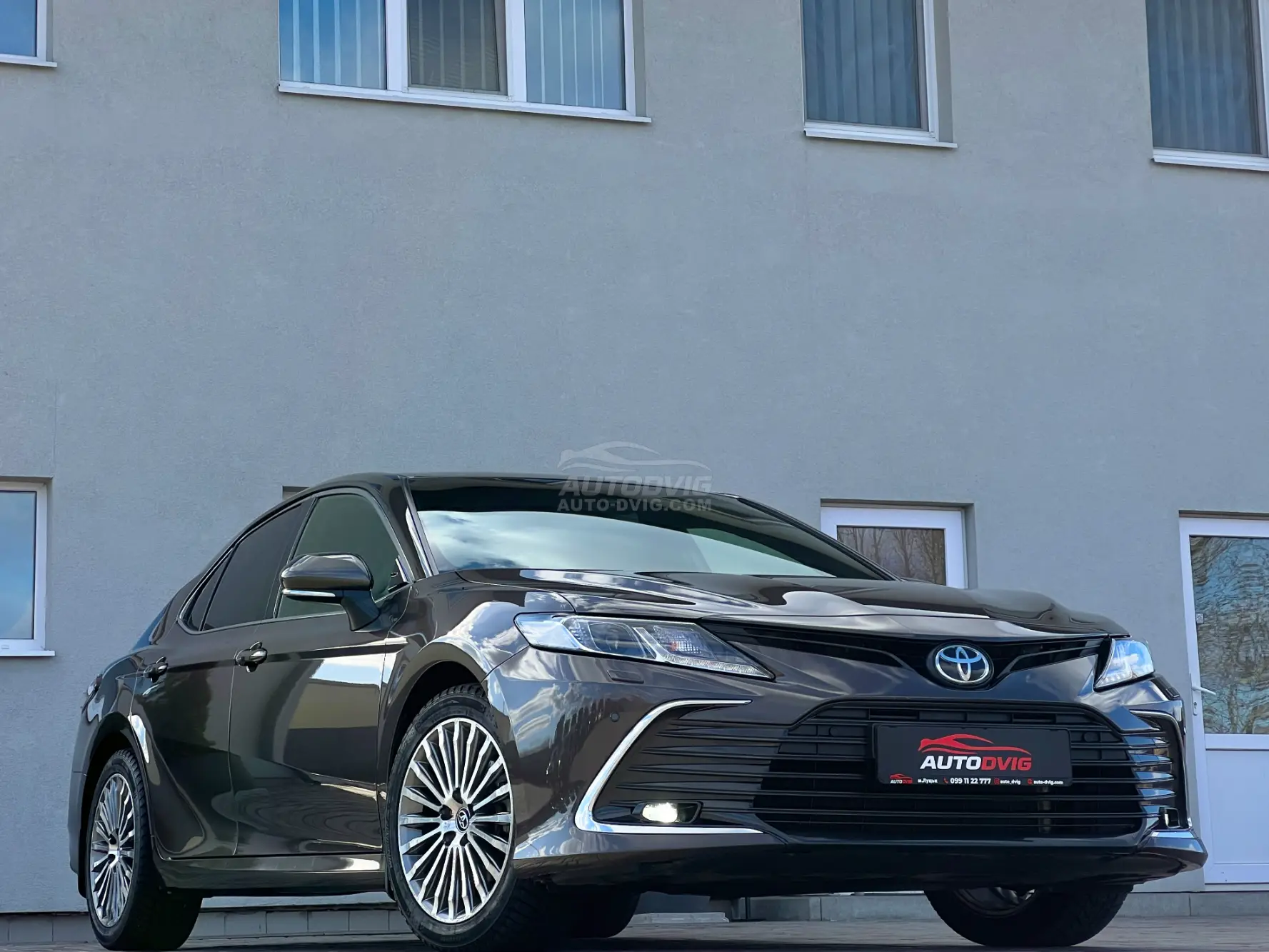 TOYOTA CAMRY 203 к.с / 149 кВт