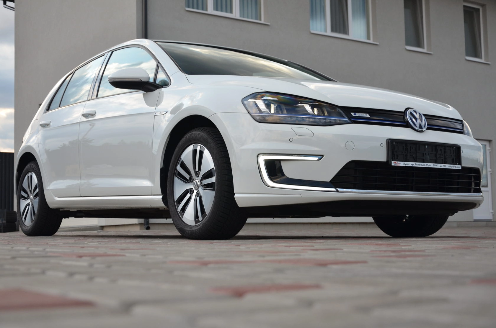 Volkswagen e-Golf FULL LED