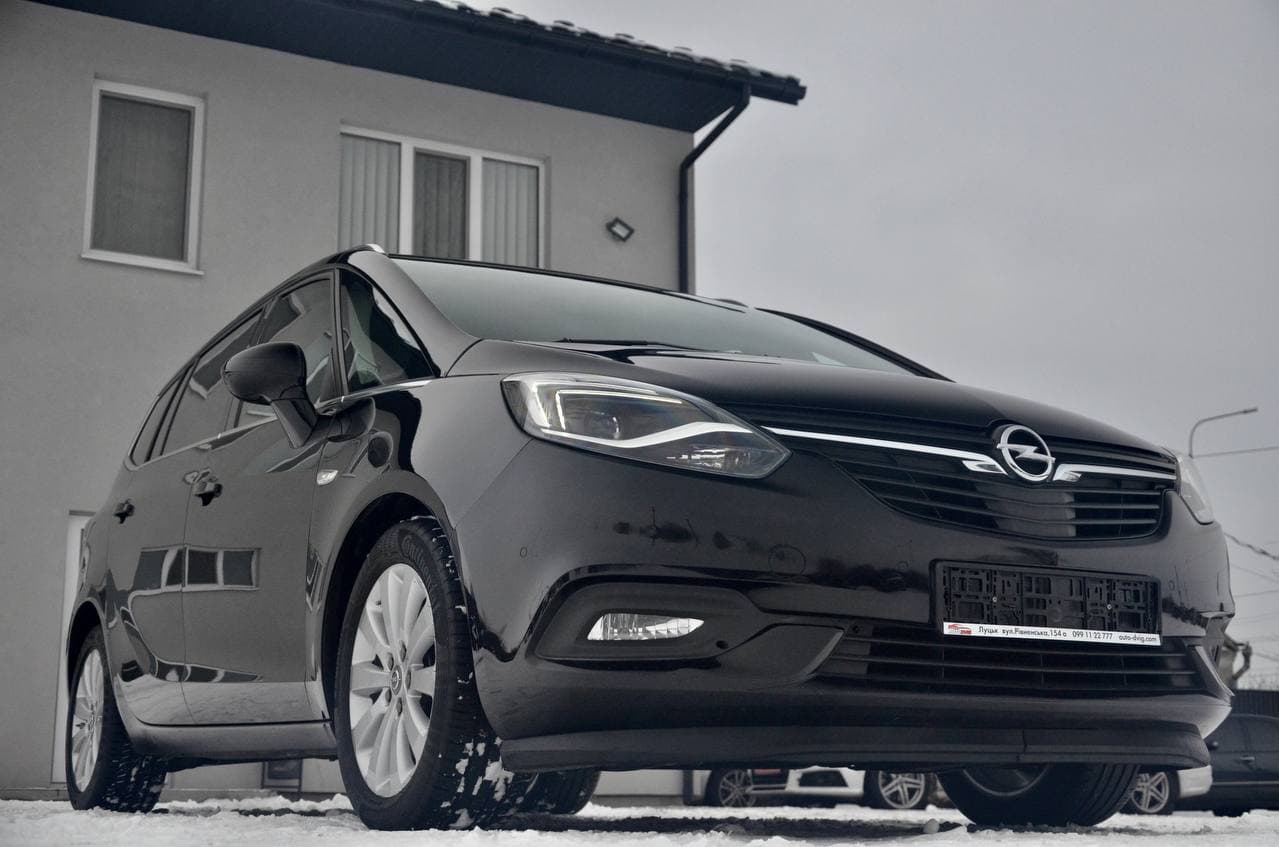 Opel Zafira COSMO FULL LED