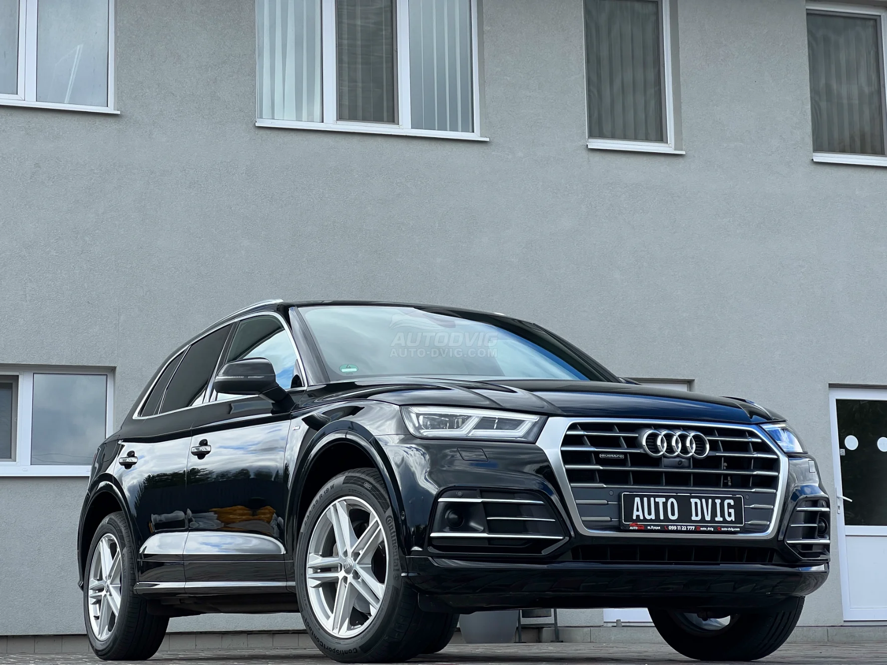 Audi Q5 S-Line Quattro 190 к.с / 140 кВт