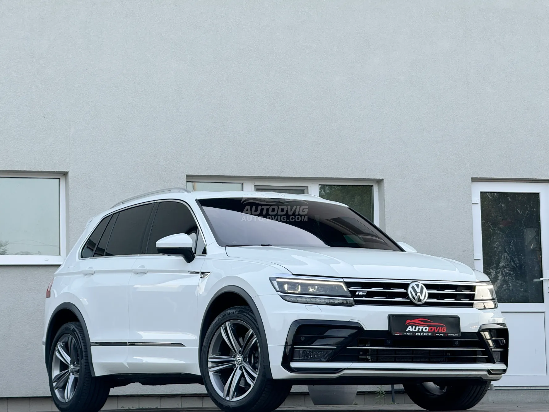 Volkswagen Tiguan 4Motion R-line x