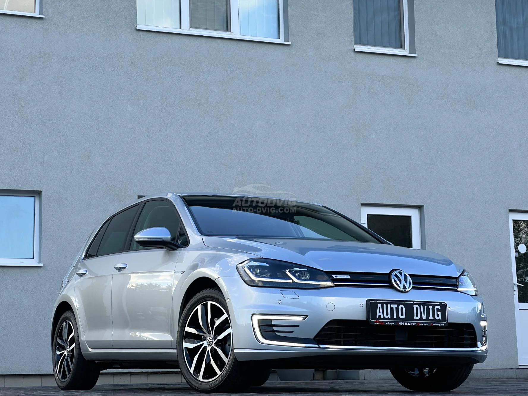 Volkswagen e-Golf 136 к.с / 100 кВт