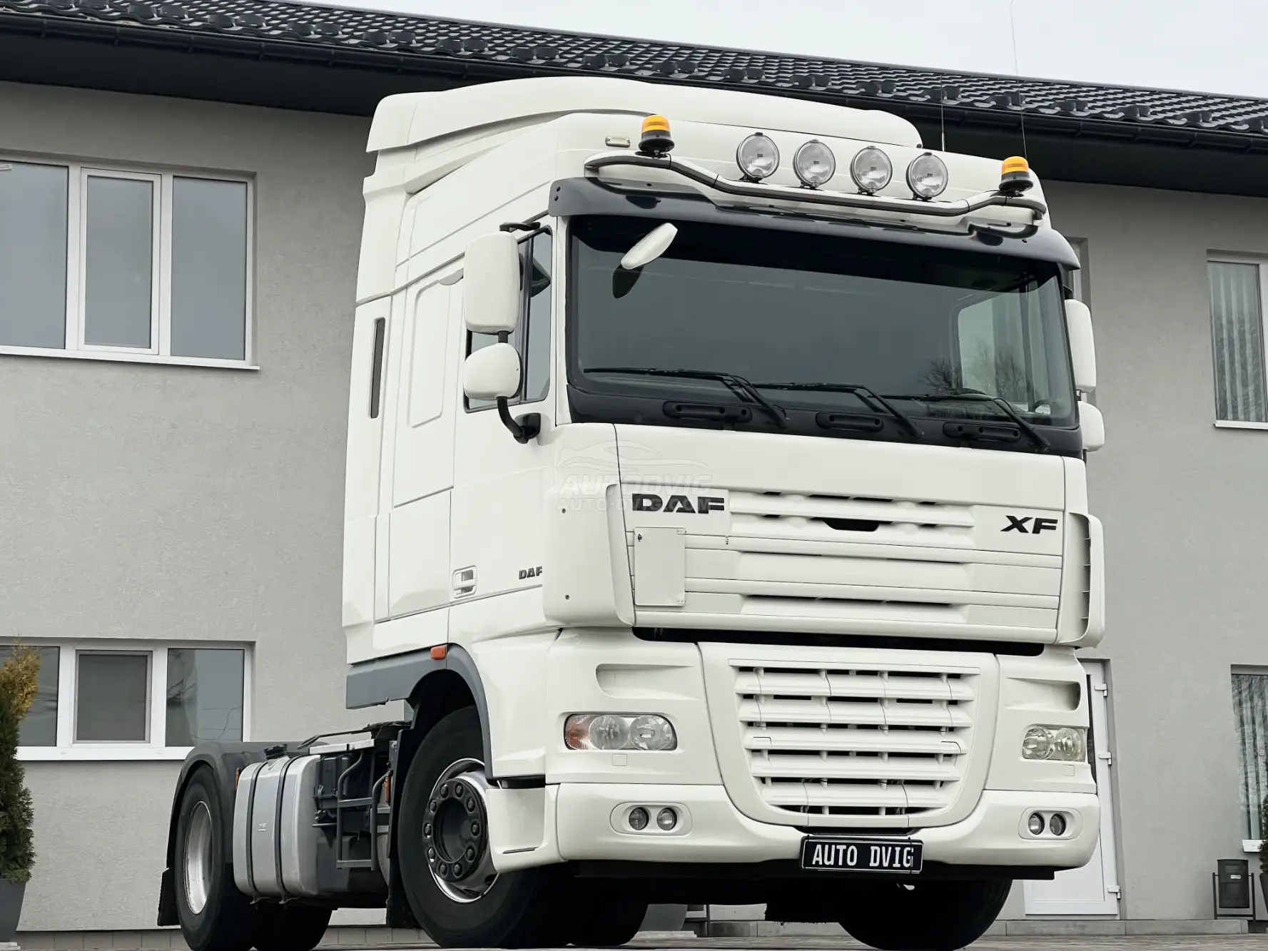 DAF XF 105.460 462 к.с / 340 кВт