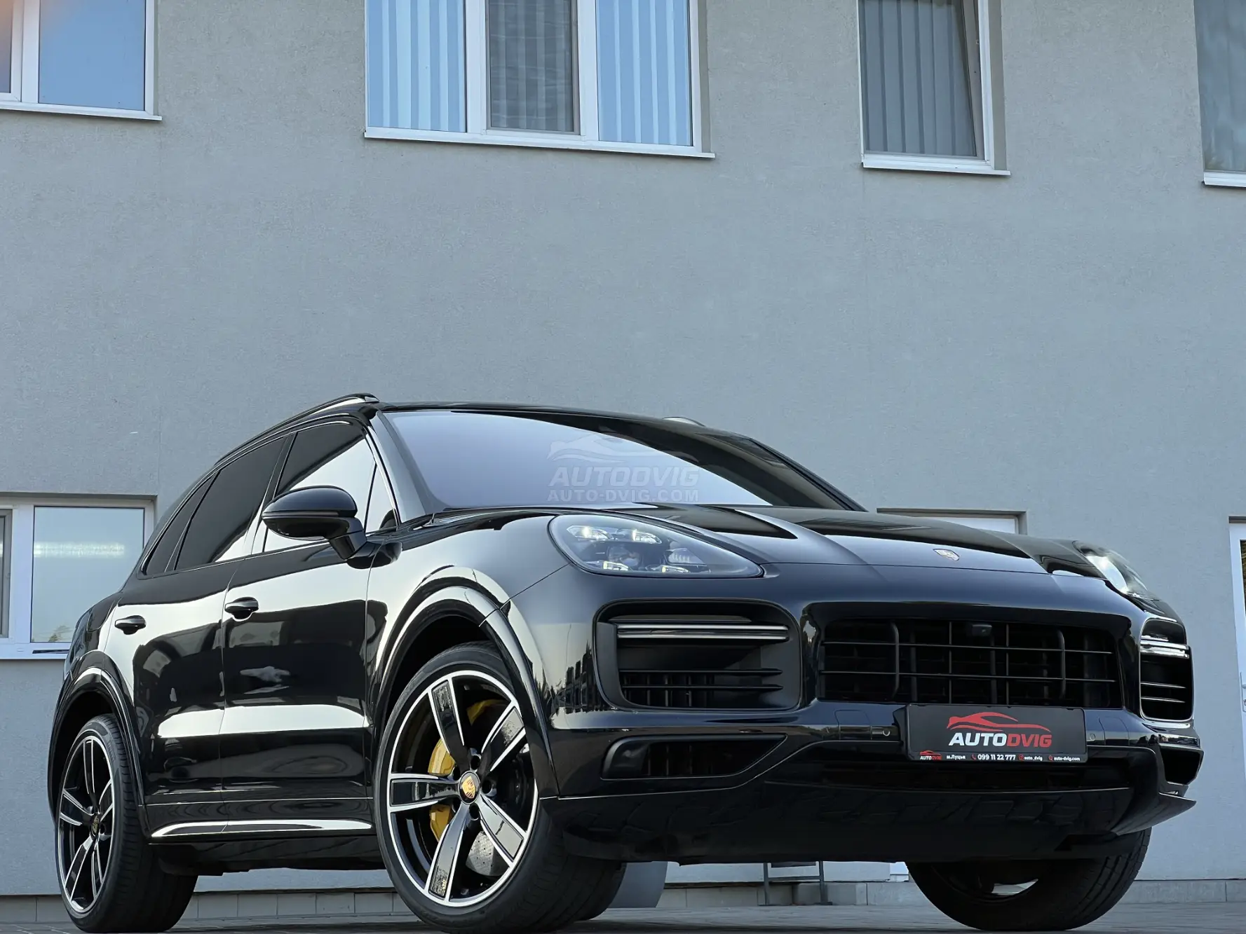 PORSCHE Cayenne turbo