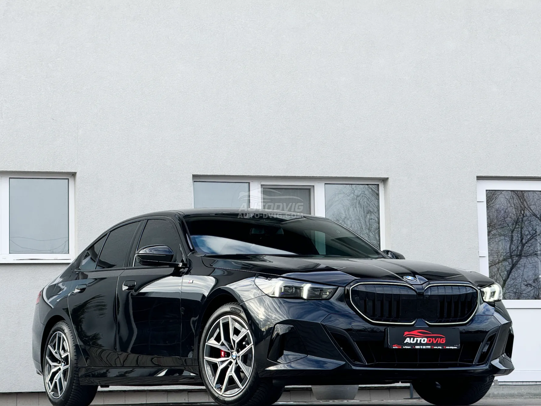 BMW
 520d M