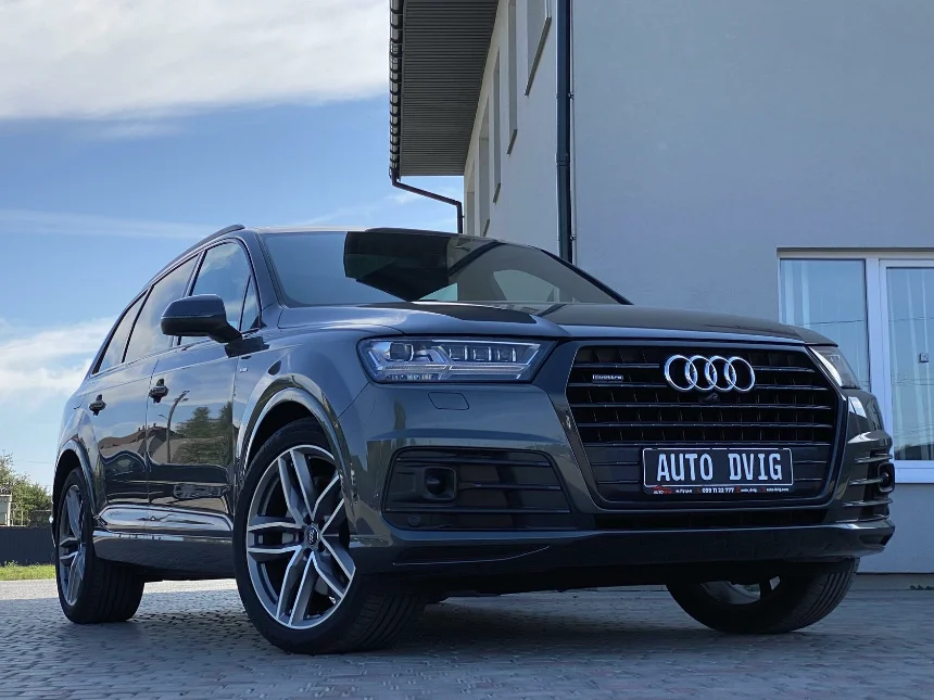 AUDI Q7 QUATTRO S-line