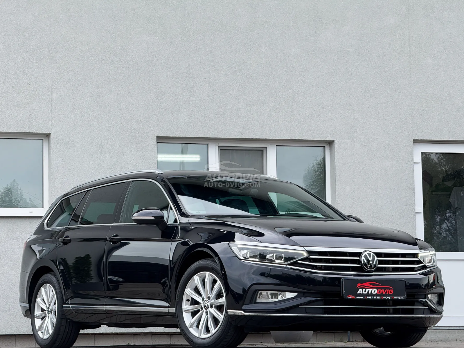 Volkswagen Passat
 Elegance