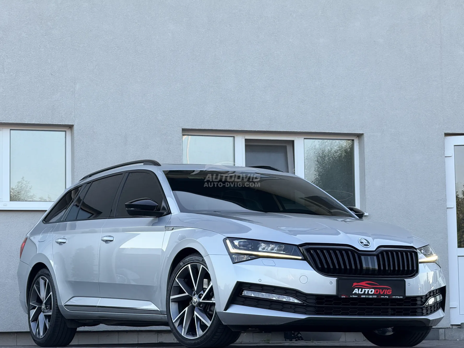 Skoda Superb
 SPORT LINE