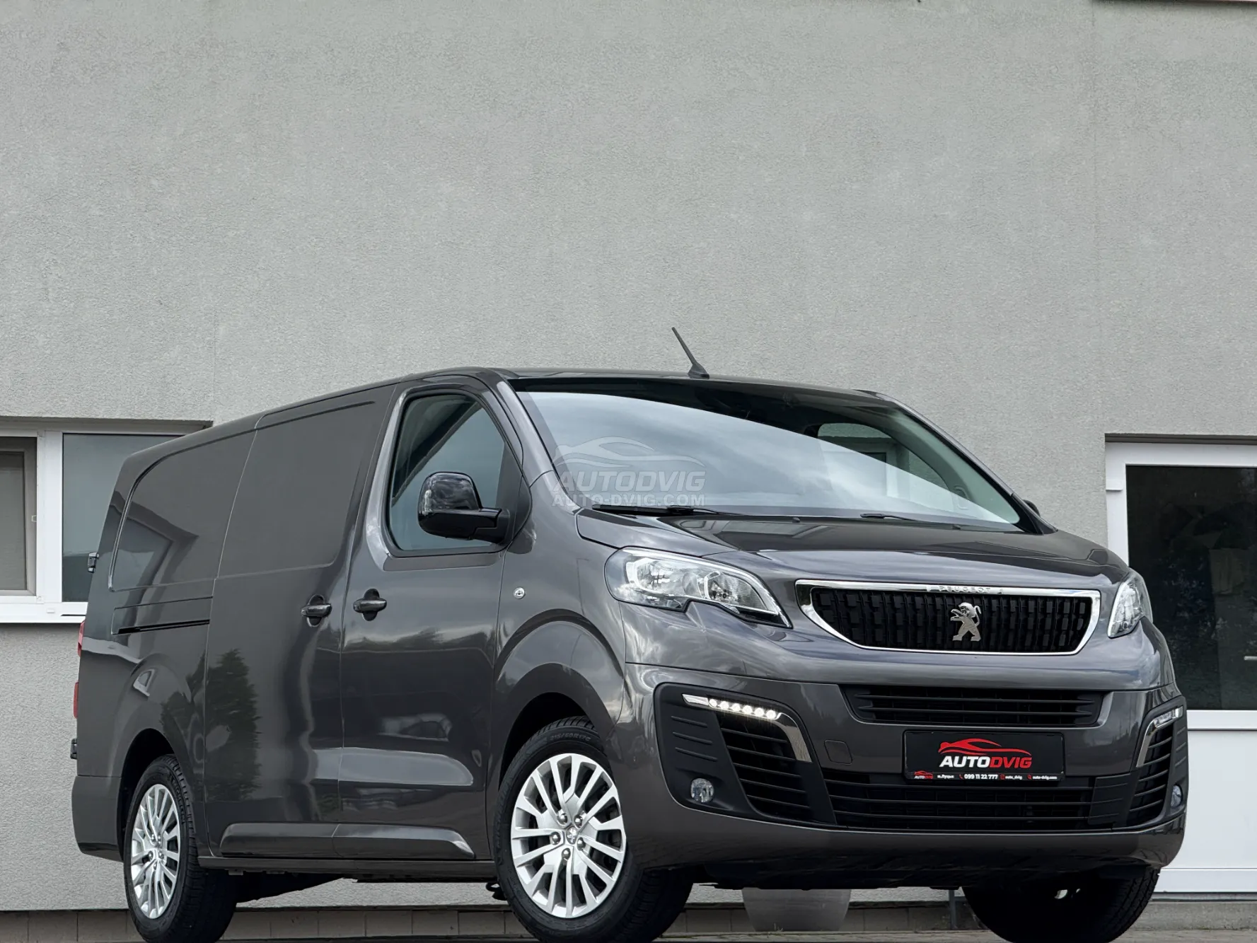 Peugeot
 e-Expert
