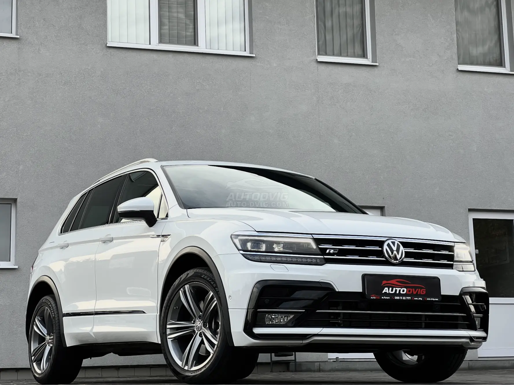 Volkswagen Tiguan 4Motion R-Line x2