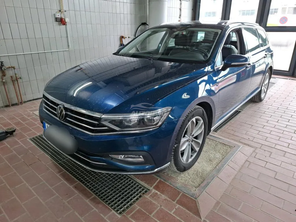 Volkswagen Passat Elegance