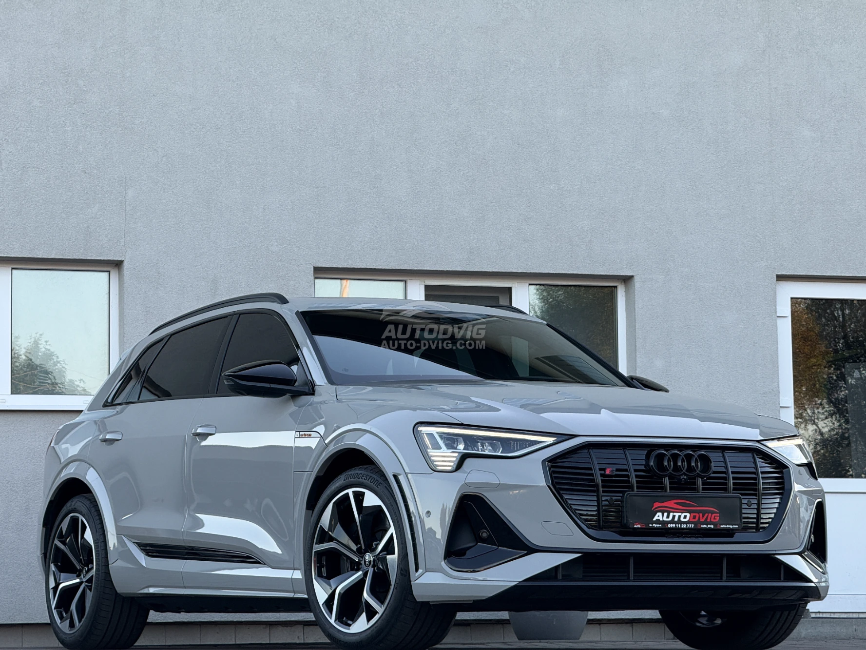 Audi e-tron S quattro S-line