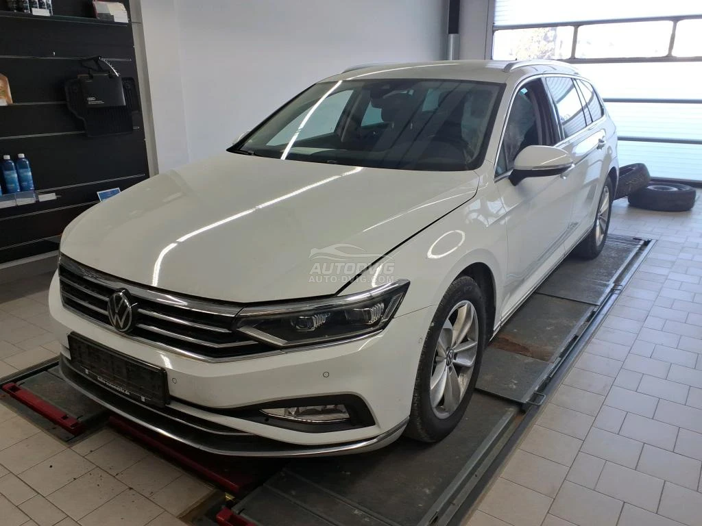 Volkswagen Passat Elegance