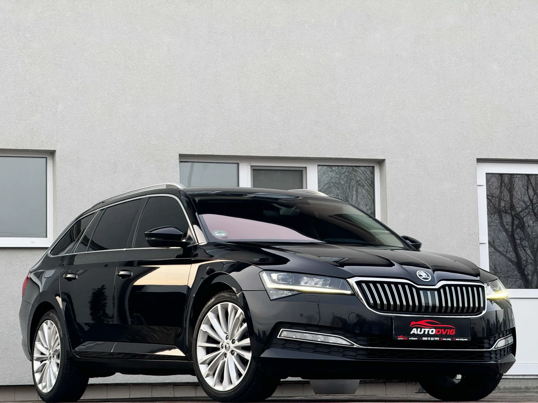 Skoda Superb
 Style