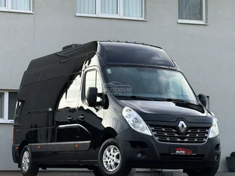 Renault
Master