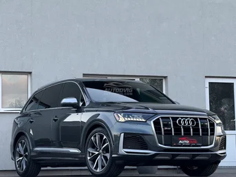 Audi SQ7
quattro S-line