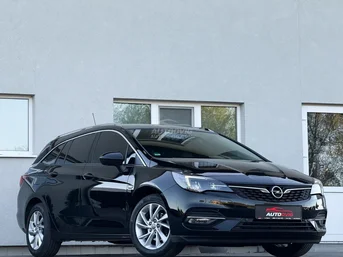 Opel Astra
Sports Tourer +