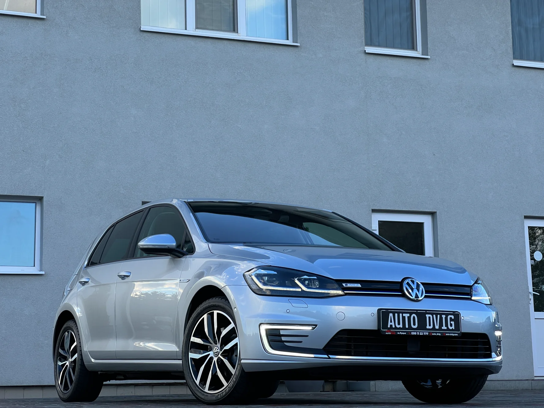 Volkswagen e-Golf 136 к.с / 100 кВт 2019
