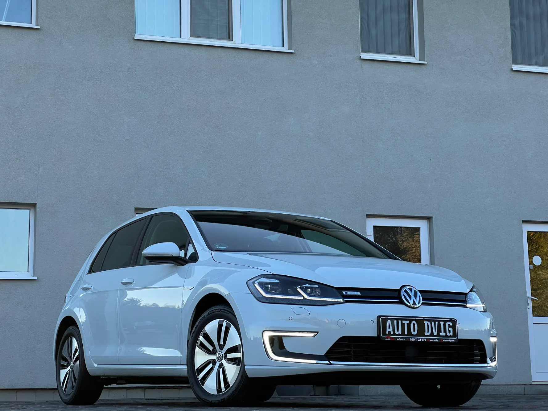 Volkswagen e-Golf 136 к.с / 100 кВт 2018